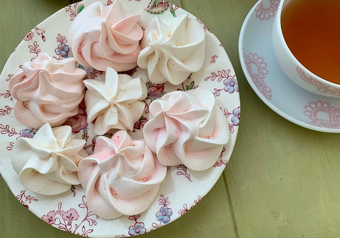 Onze meringue schuimpjes