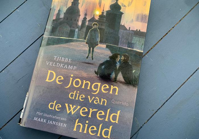 De jongen die van de wereld hield