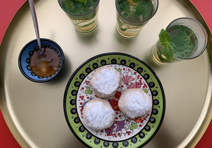 We bakken Kahk koekjes