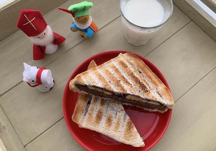 We maken Sinterklaas tosti's