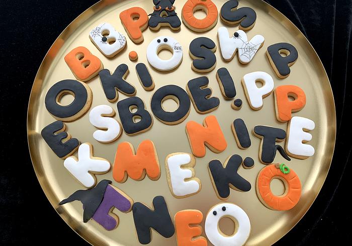 Grappige letterkoekjes