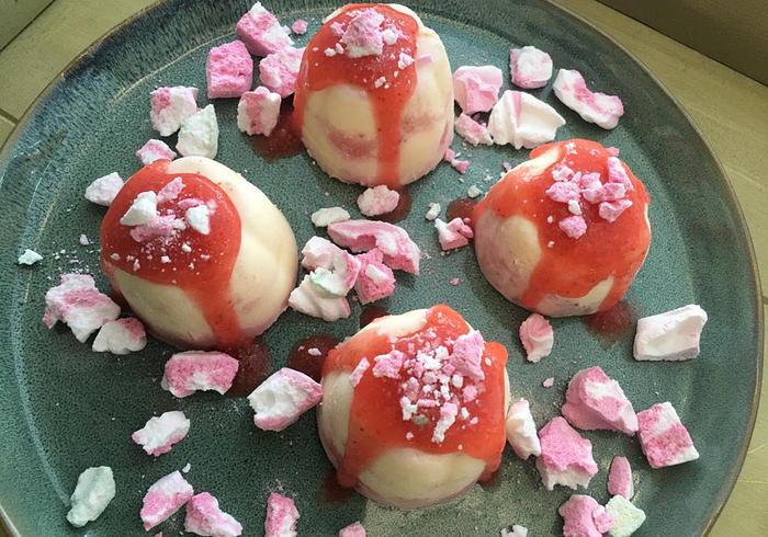 Eton Mess pudding