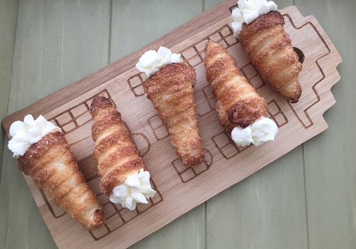 Cannoli di sfoglia 