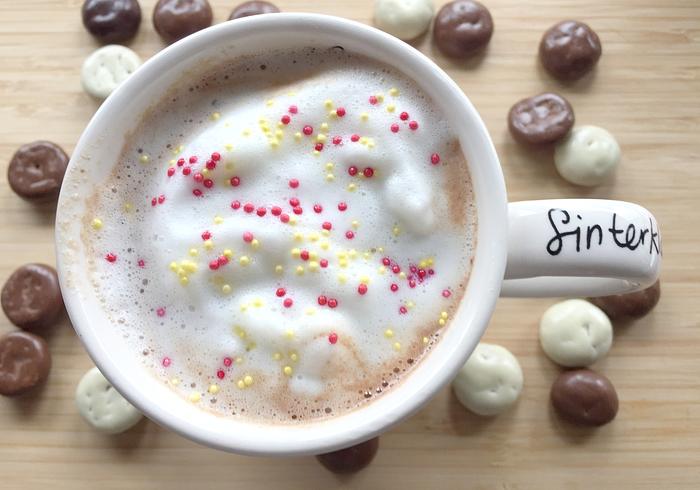 Kruidige speculaas-chocolade melk