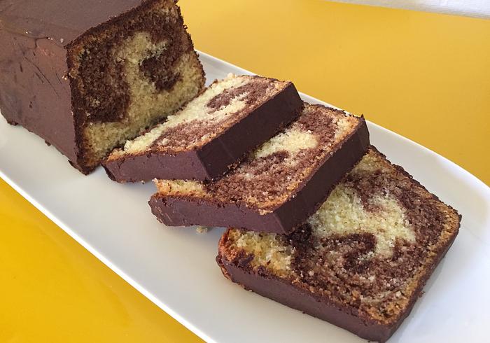 Bak een gemarnerde cake