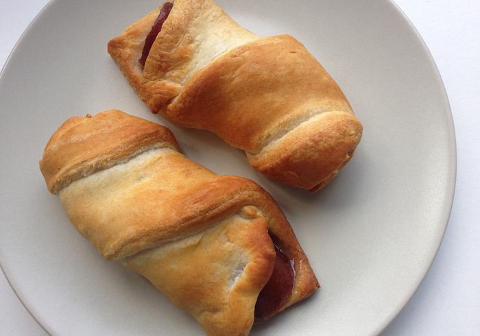 These Dutch Rookworst Buns