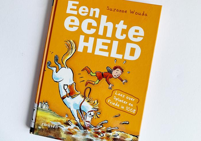 Een echte held (A Real Hero) - Dive in the time of 1068
