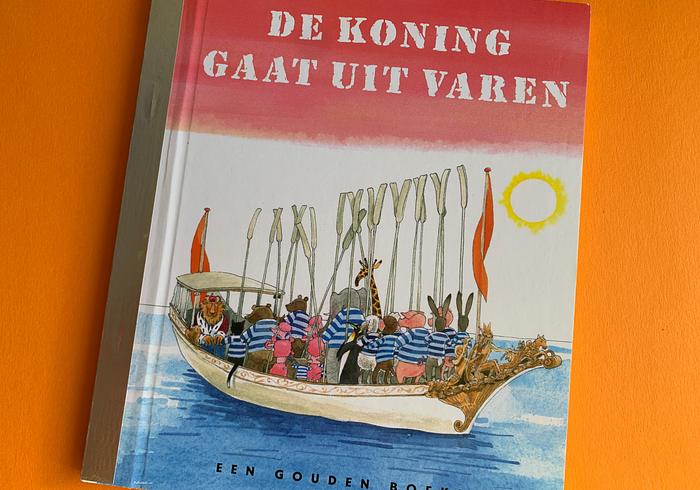 De Koning gaat uit varen,