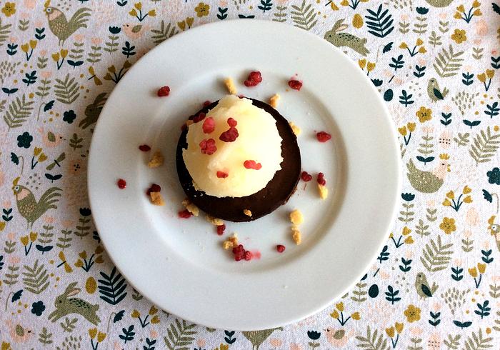 Chocolade met sinaasappel-sorbet