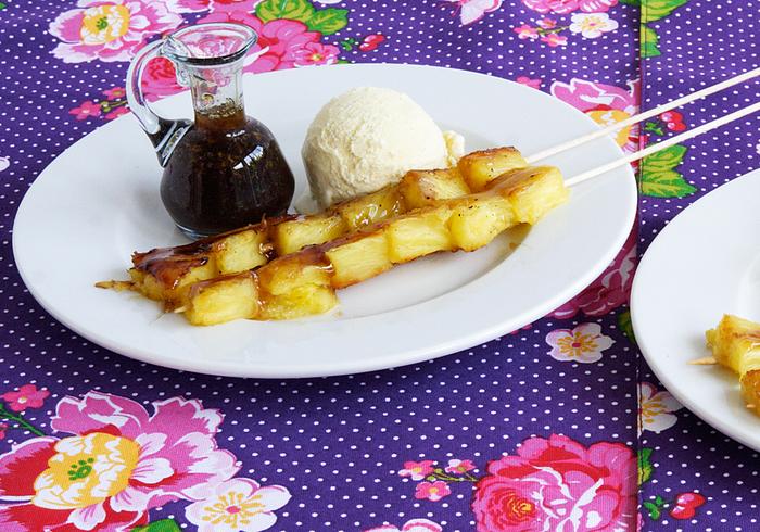 Grilled pineapple