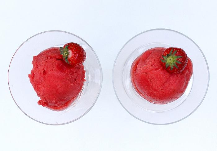 Aardbeiensorbet