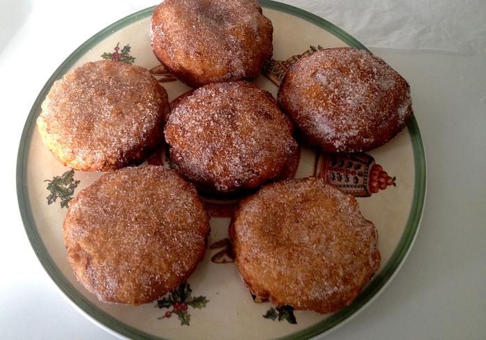Homemade appelbeignets