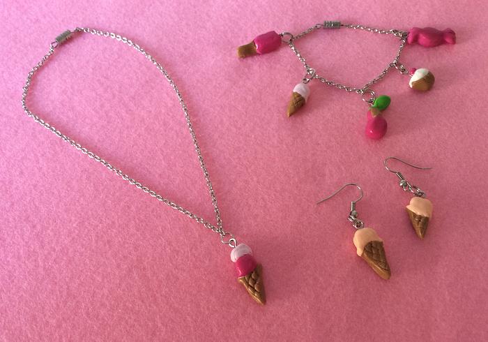 Sieraden met bedeltjes