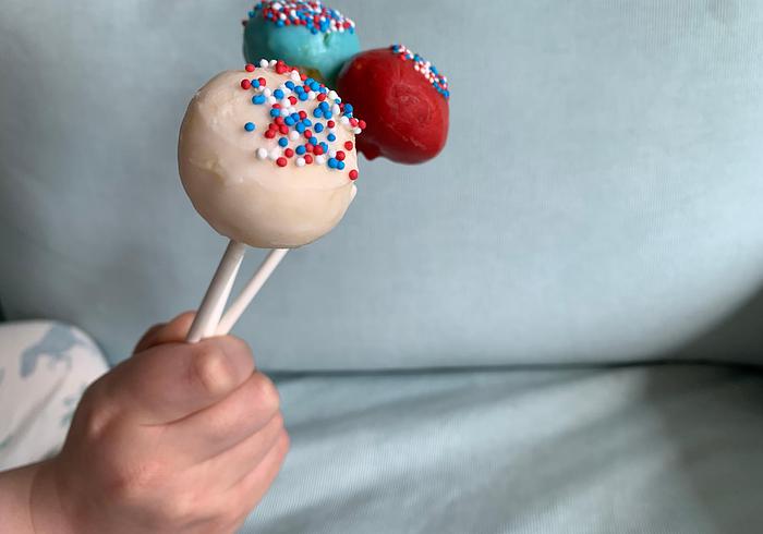 We maken cake pops op 4 juli