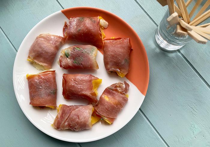 Mango-mozzarella hapjes