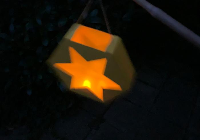 Een sterren-lampionnetje