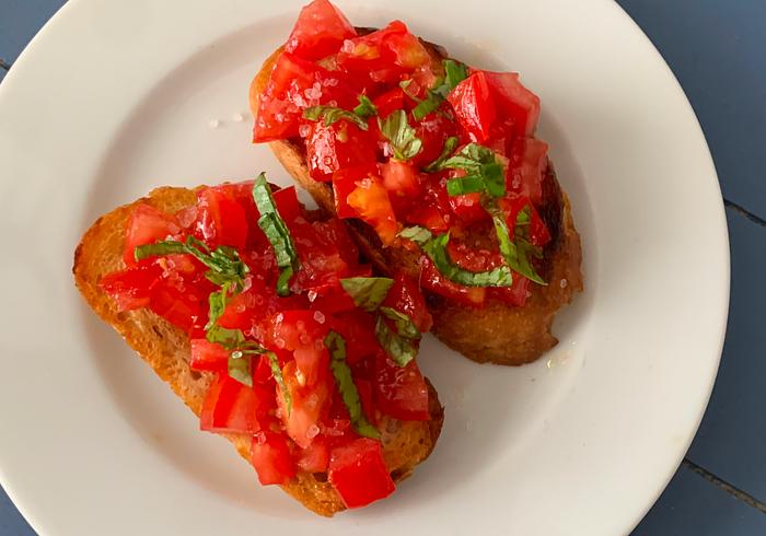 Klassieke tomaten-bruschetta