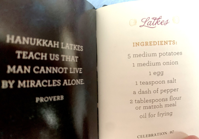 The little book of hanukkah 04