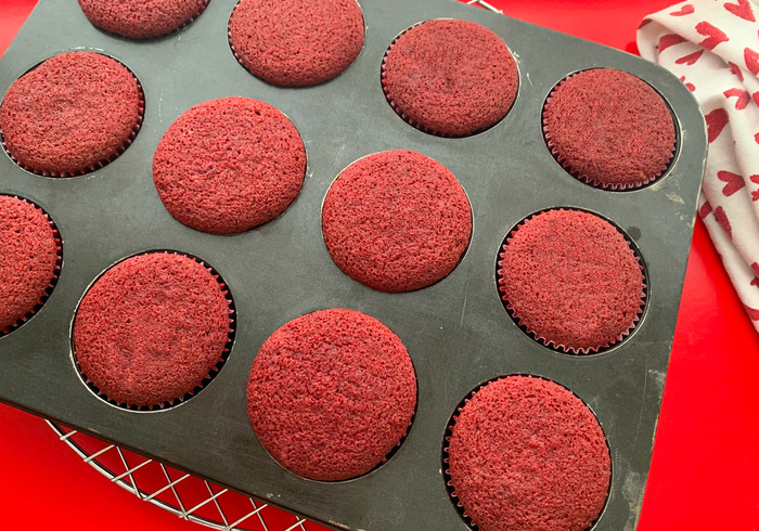 Red velvet cupcakes 17