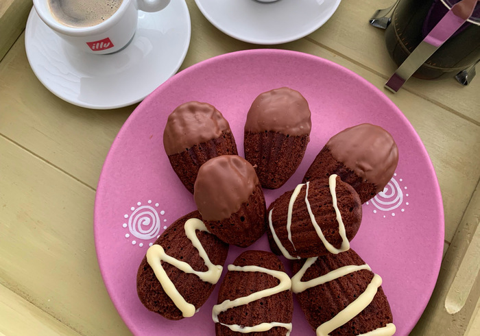 Chocolade madeleines sidepicll