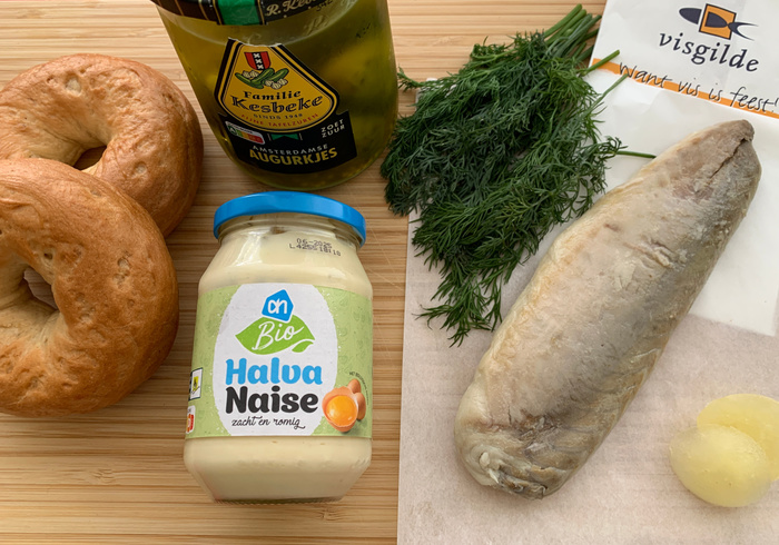Bagel makreel salade sidepic
