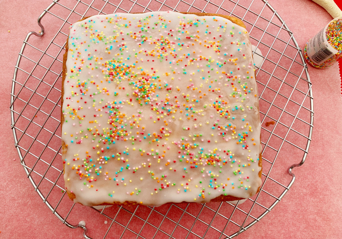 Sprinkle sponge cake 12
