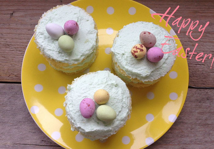 Easter cakes sidepicll