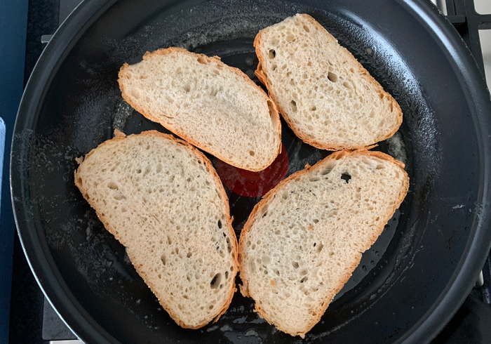 Klassieke tomaten bruschetta 06