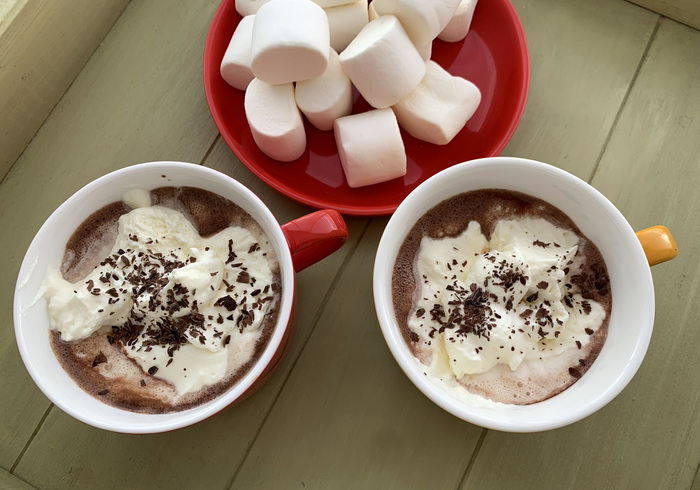 Gingerbread hot chocolate sidepicll