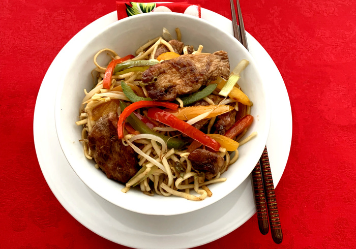 Easy chow mein sidepicll