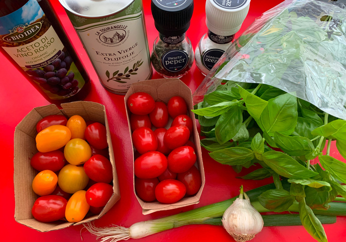 Gemengde tomaten salade sidepic