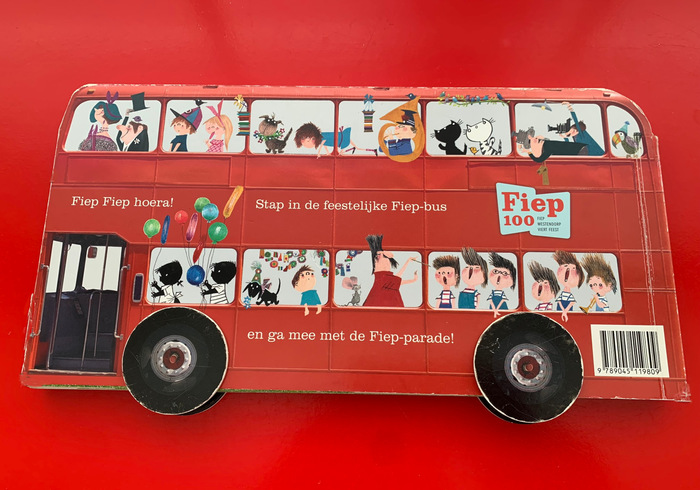 De feestelijke fiep bus sidepic
