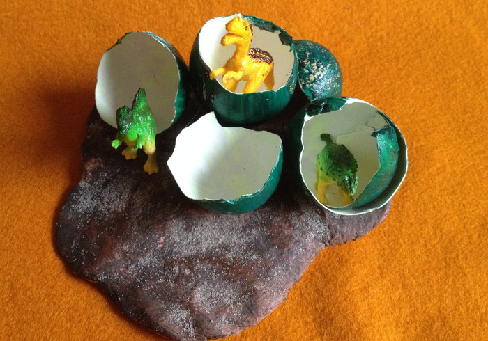 Dino eggs 22