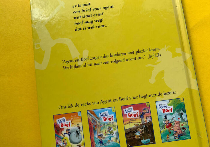 Fop post agent en  boef sidepicll