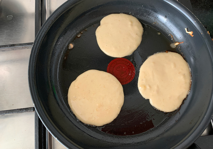 Bananen pannenkoekjes 11