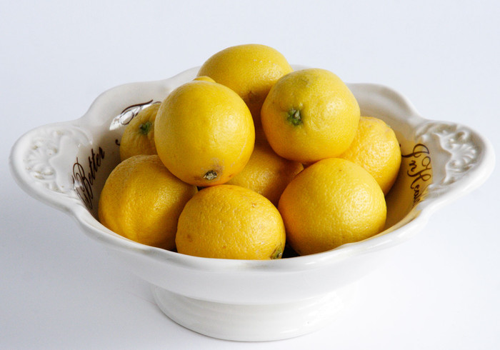 Homemade lemon curd sidepic