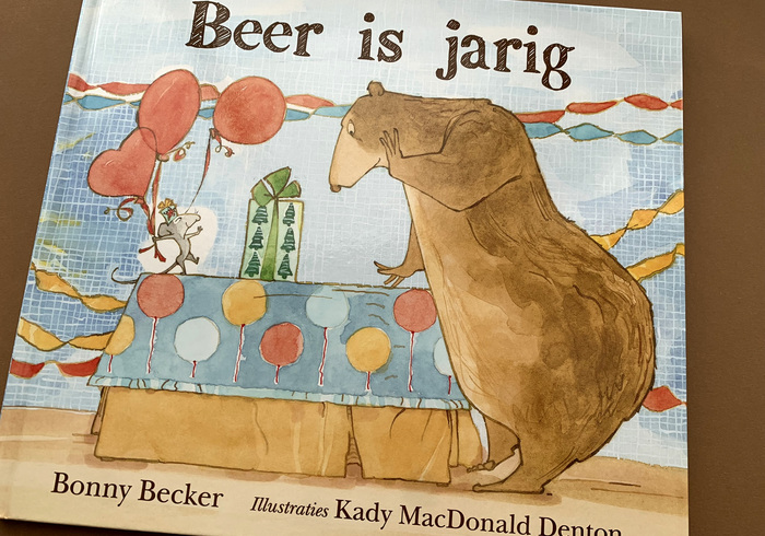 Beer is jarig sidepic