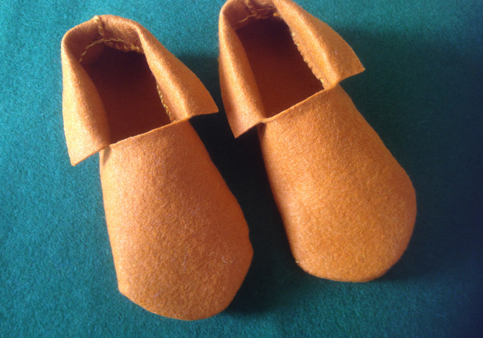 Autumn slippers sidepicll