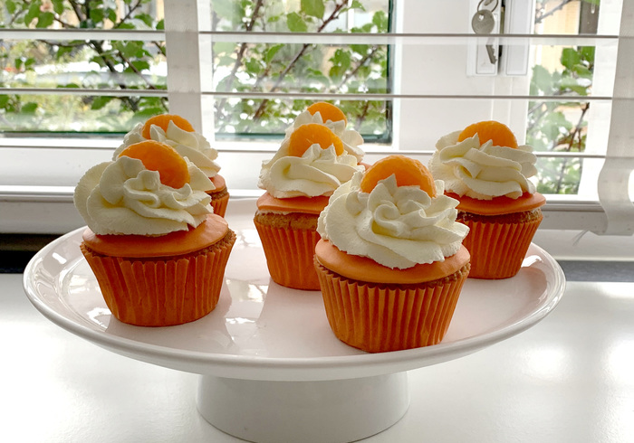 King's Day Cupcakes