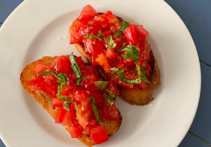 Klassieke tomaten-bruschetta