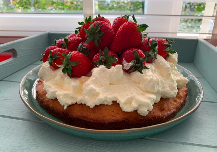 A Mid-Summer Cake