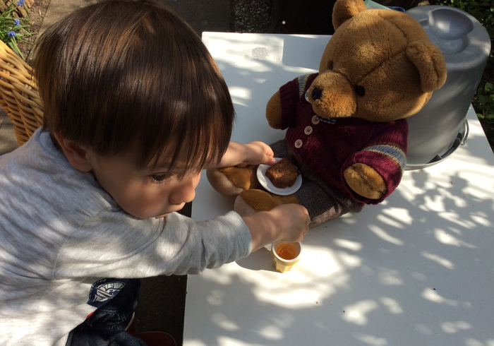 Lovely weather? Bear tea party!
