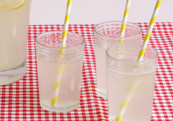 Homemade retro-citroen-limonade