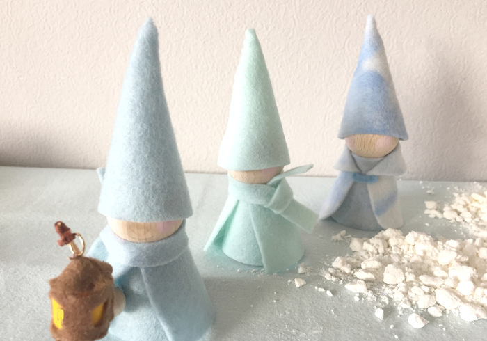 Make winter gnomes